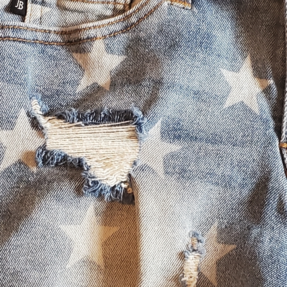 Judy Blue Star Print Distressed Light Blue Cut-Off Short Frayed Hem Size S 00/2 - Picture 4 of 10